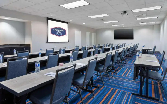 Hampton Inn Charlotte-Uptown