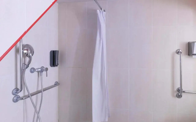 B&B HOTEL Auxerre Bourgogne