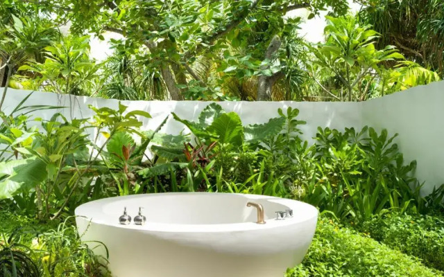 Sirru Fen Fushi Private Lagoon Resort