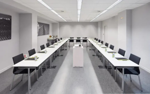 Sercotel Boulevard Vitoria Hotel 