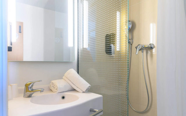 B&B Hotel Nimes Centre Arène