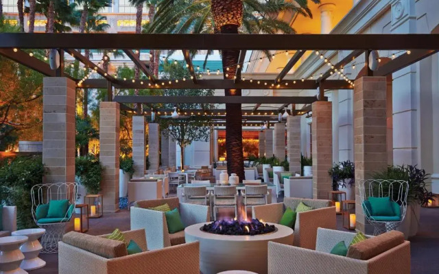 Four Seasons Las Vegas Hotel