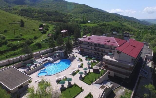 Aghveran Ararat Resort Hotel