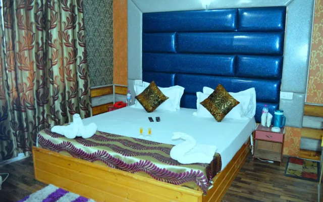 Paristan Resorts