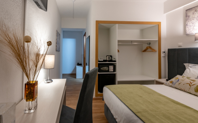 Dinya Lisbon Hotel