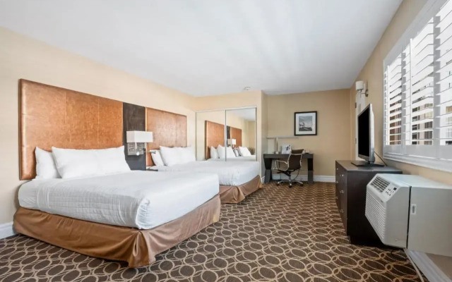 Marin Suites Hotel