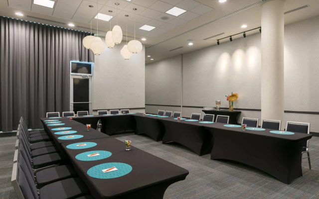 Aloft Sarasota