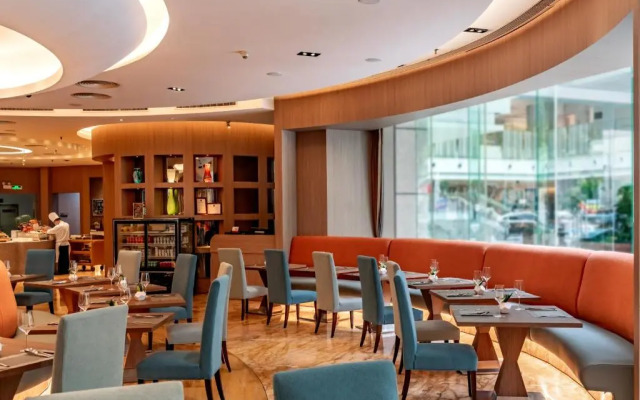 Crowne Plaza Shenzhen Futian by IHG Hotel