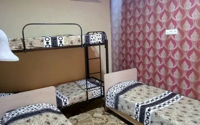 Guest House Izumrudniy