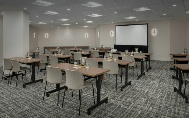 AC Hotel by Marriott Portland Lake Oswego