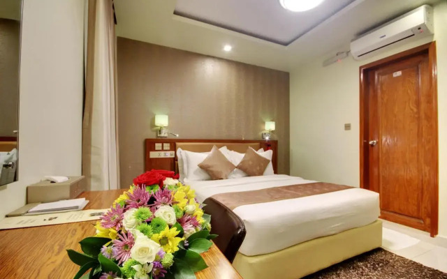 Unima Grand Hotel
