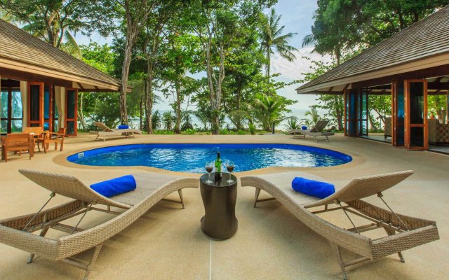 Koh Jum Beach Villas