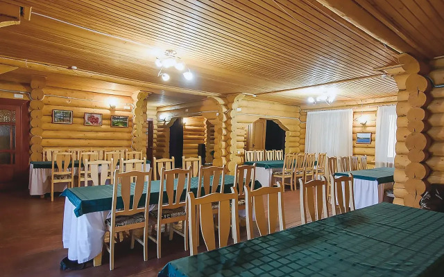 Zagorodnyy klub Russkaya Usadba