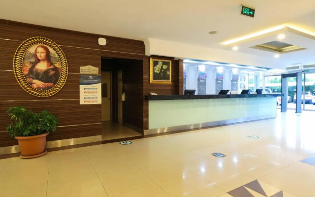 Курорт Crystal Aura Beach Resort & Spa – All Inclusive