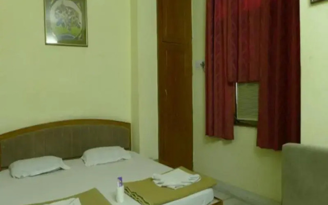 Hotel Kiran Palace