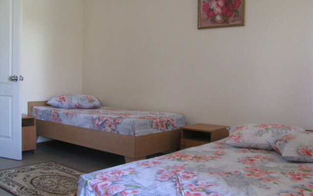 Guest house zhemchuzhina