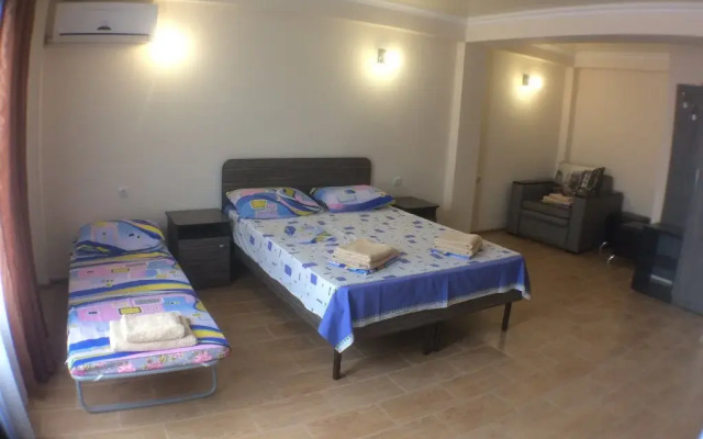 Milana Guest House