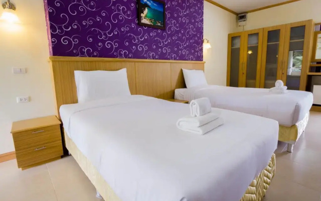 Mook Samui International Hostel