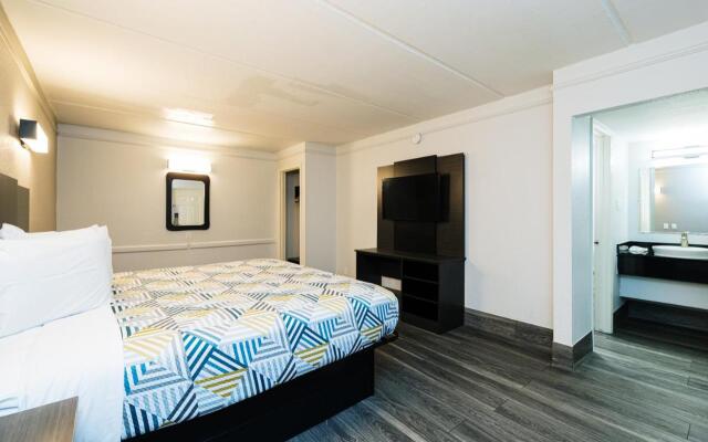 Motel 6 Baytown, TX - Garth Rd