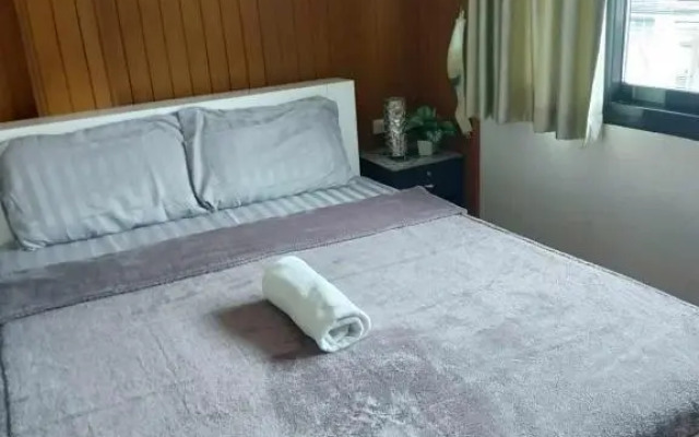 Baan Lucky Guest House