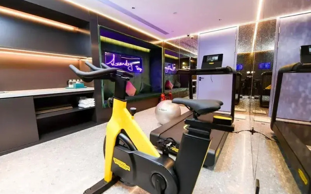 Manxin Shanghai Hongqiao Hub National Exhibition Center Hotel