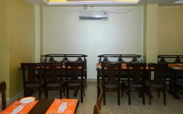Orange Inn