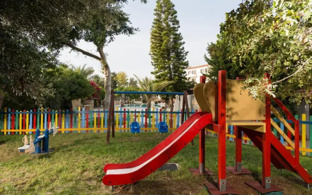 Paphos Gardens Holiday Resort