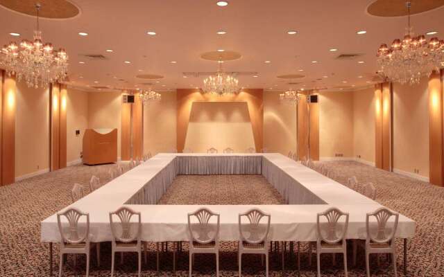 Kamogawa Grand Hotel