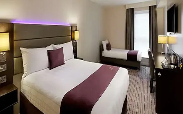 Premier Inn Chipping Norton