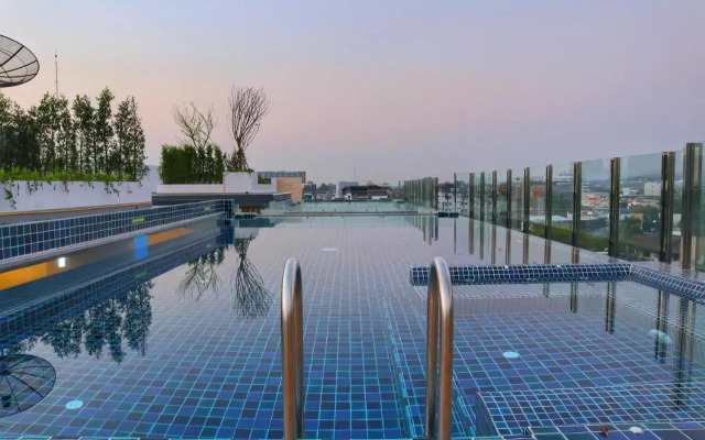 Stay with Nimman Chiang Mai