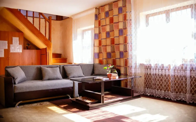Hostel Best House