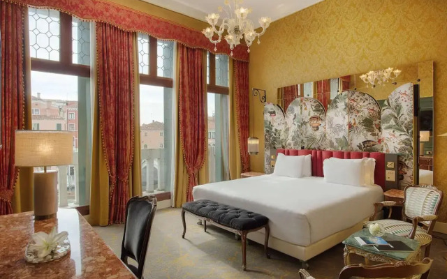 NH Venezia Santa Lucia Hotel