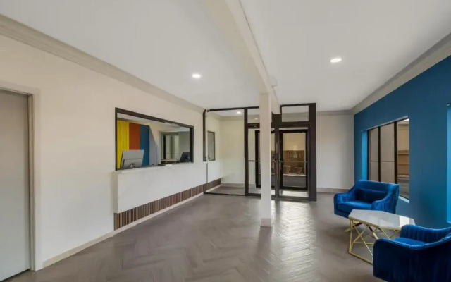 Signature Inn Houston Galleria