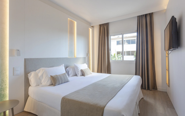 Hotel Marins Playa Suites - Adults Only