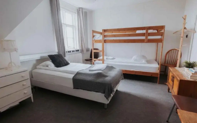 Heradsskolinn Historic Guesthouse