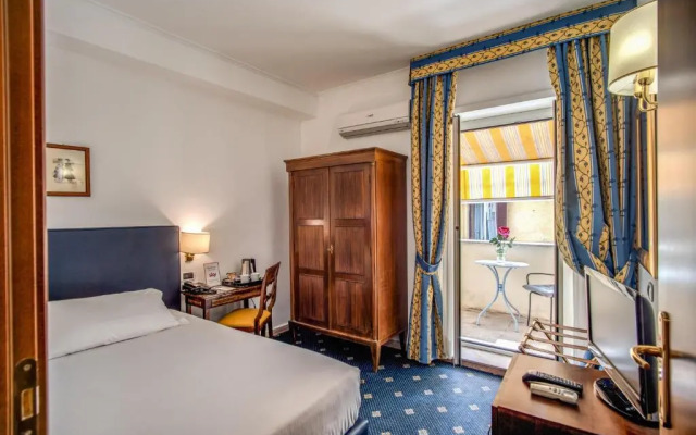 Napoleon Hotel