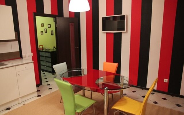 Апартаменты СуткиХаус