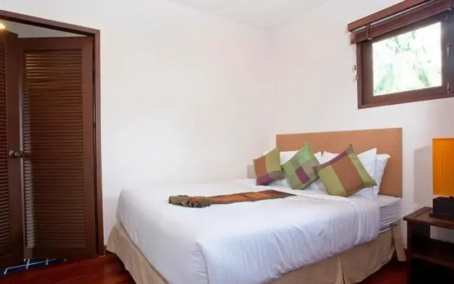 Villa Surin Beach