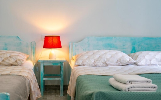 Apartments and Rooms Djanovic