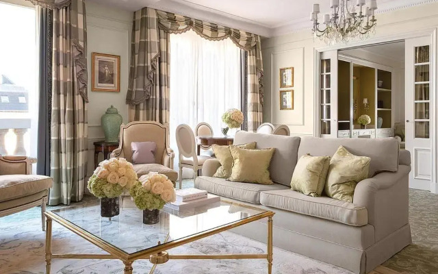 Four Seasons George V Hotel