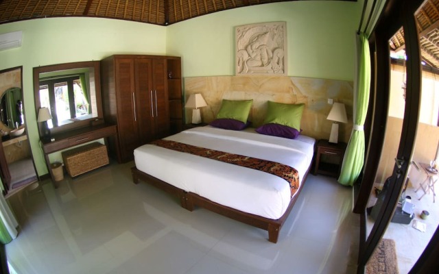 Kubu Moana Villa Sanur