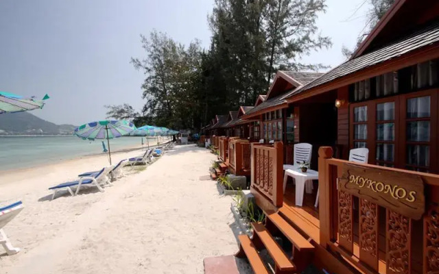 Patong Bay Hut