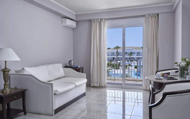 Sandy Beach Resort - All Inclusive