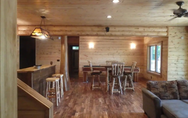 stayNantahala – Smoky Mountain Cabins and Luxury Yurts