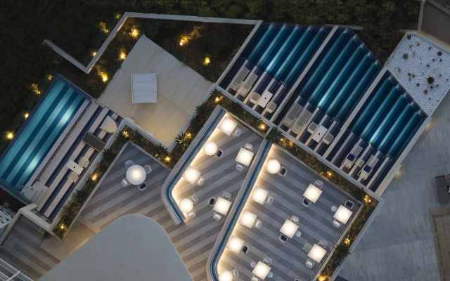 I Resort Beach hotel & Spa