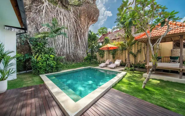 Tropical Villa Sinar Maluku