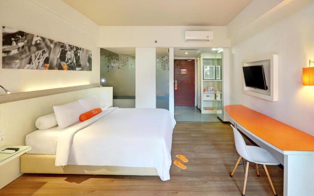 HARRIS Hotel Seminyak Bali