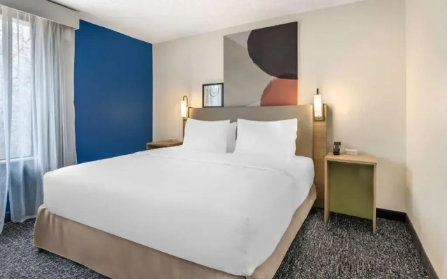 Spark by Hilton Roanoke Airport