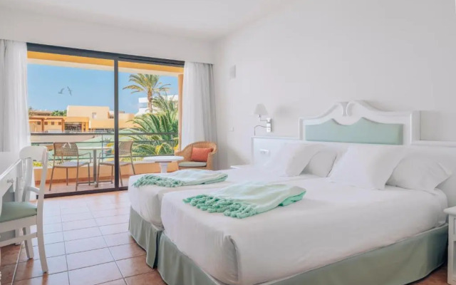 Iberostar Waves Playa Gaviotas -All Inclusive
