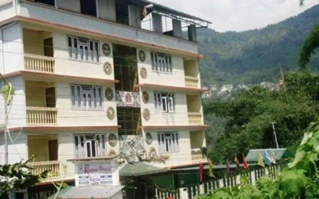 Kasturi Plaza